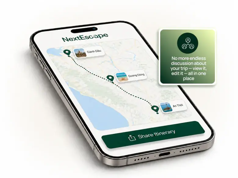 A shared NextEscape itinerary on a phone with a share-itinerary button